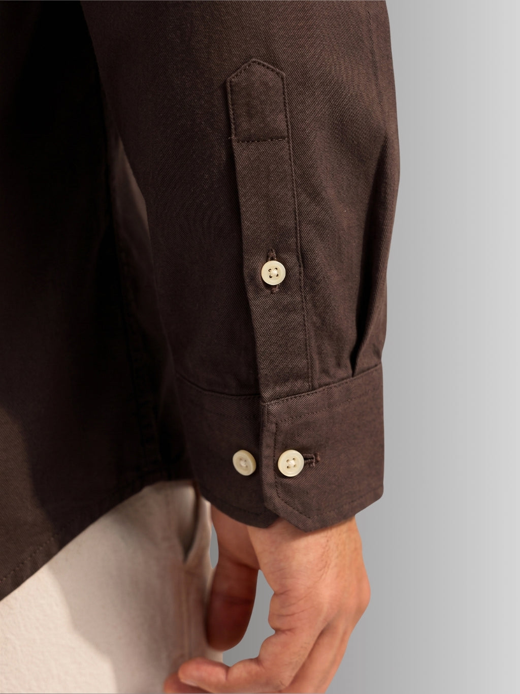 Model wearing Brown 100% Cotton Twill peach regular fit casual shirt for men from Cauzeway